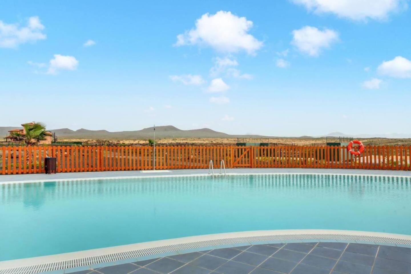 Villa Majanicho Con Piscina Lajares Exteriér fotografie